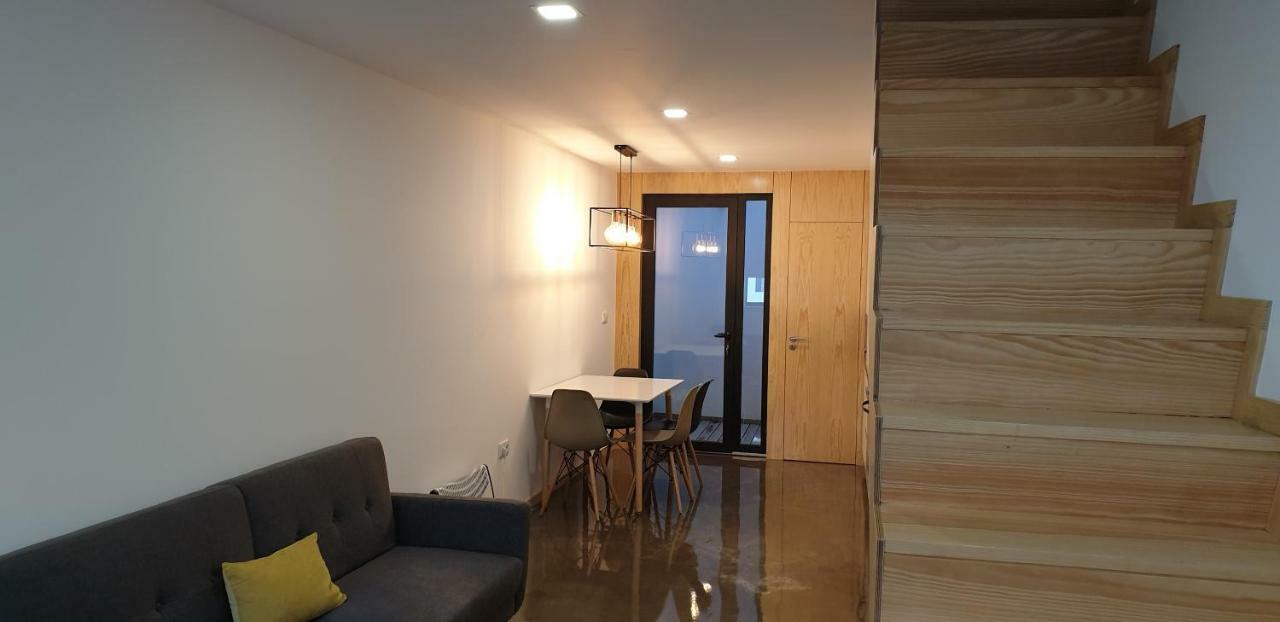 아베이루 Cais Dos Mercanteis City House 빌라 외부 사진