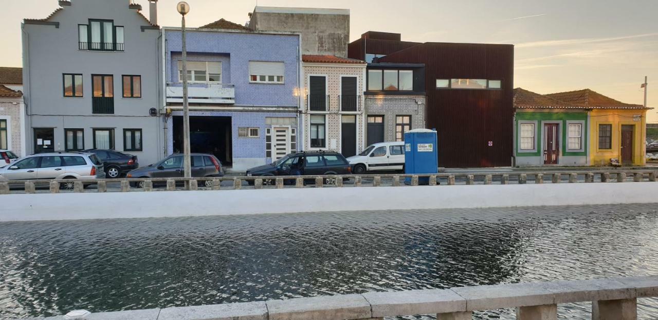 아베이루 Cais Dos Mercanteis City House 빌라 외부 사진