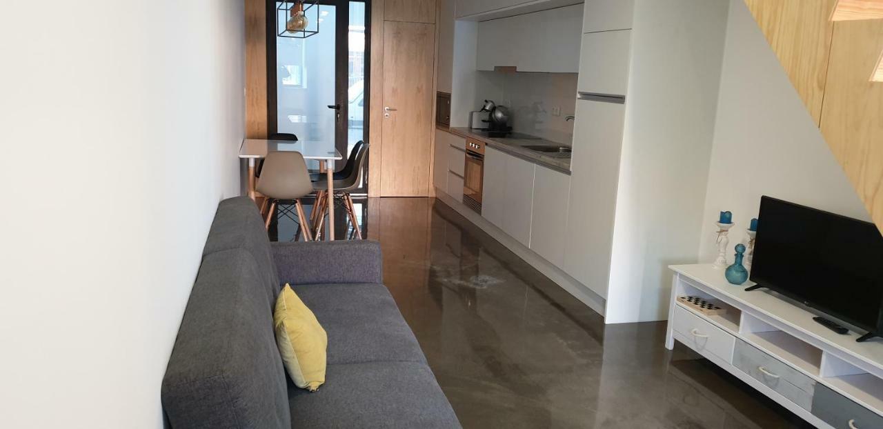 아베이루 Cais Dos Mercanteis City House 빌라 외부 사진